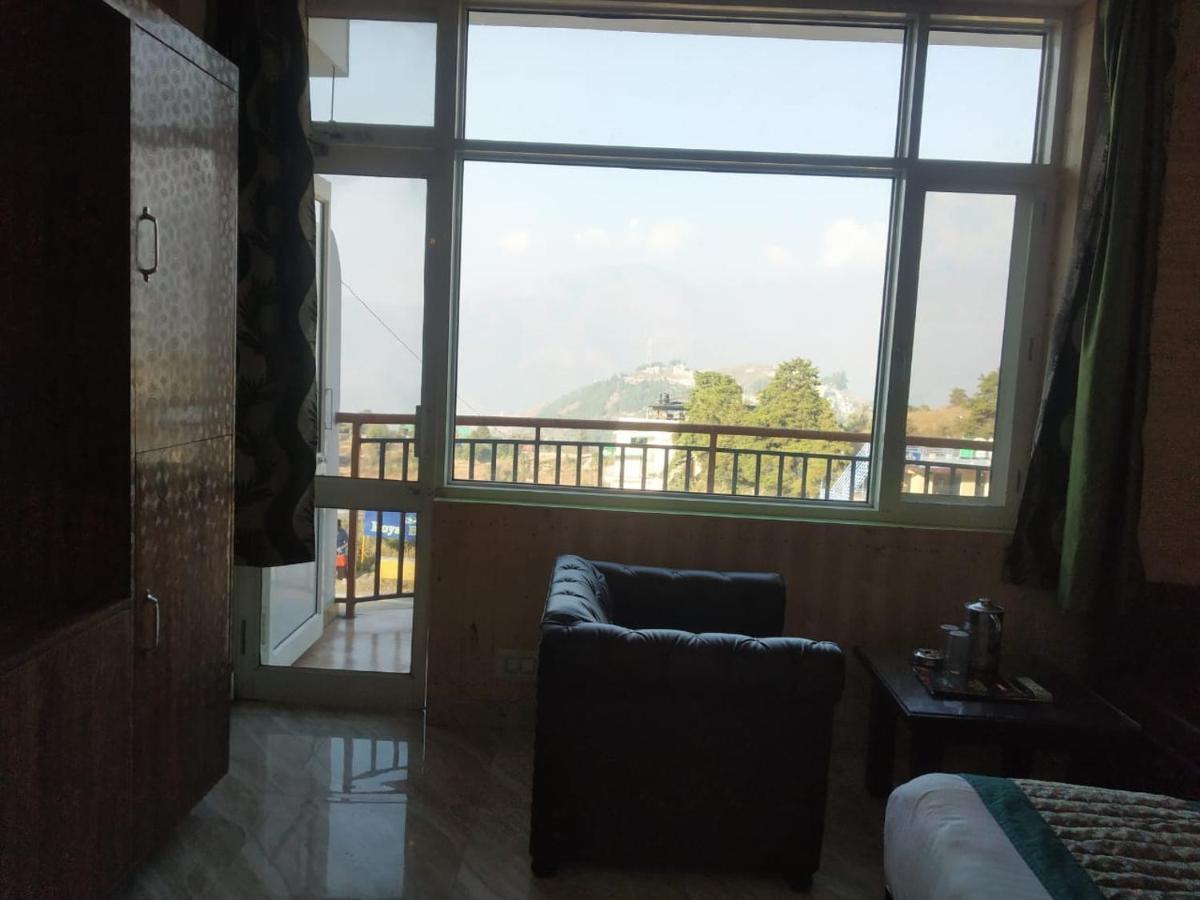 Royal Breeze Hotel & Restaurant Received Most Rated Traveller Award Property For Year 2023-2024 !! Mussoorie Bagian luar foto